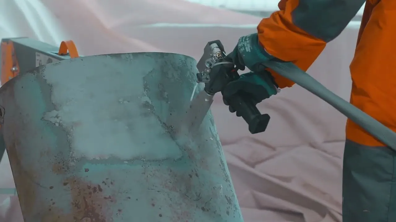 Vorschaubild zum Video: Stahl strahlen